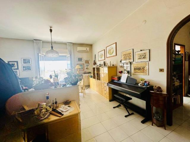 Appartamento in vendita a Marigliano NA