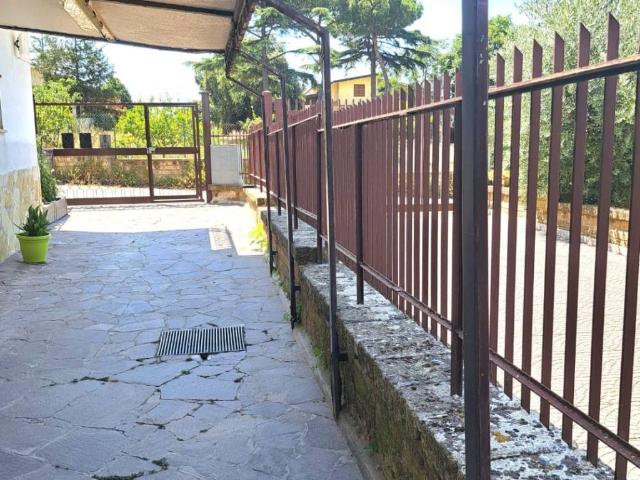 Appartamento in vendita a Marino RM