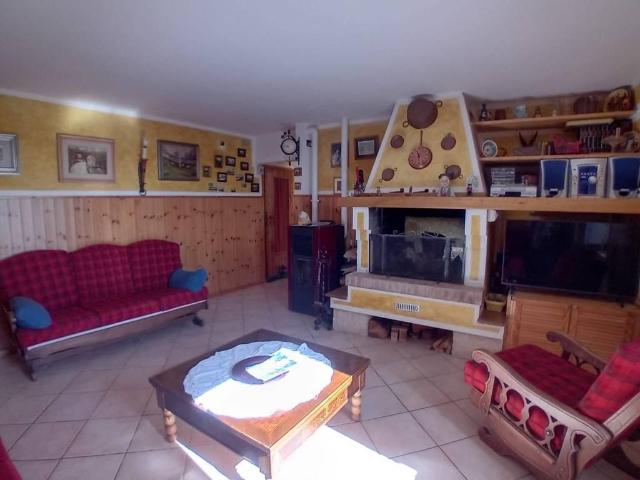 Appartamento in vendita a Marliana PT