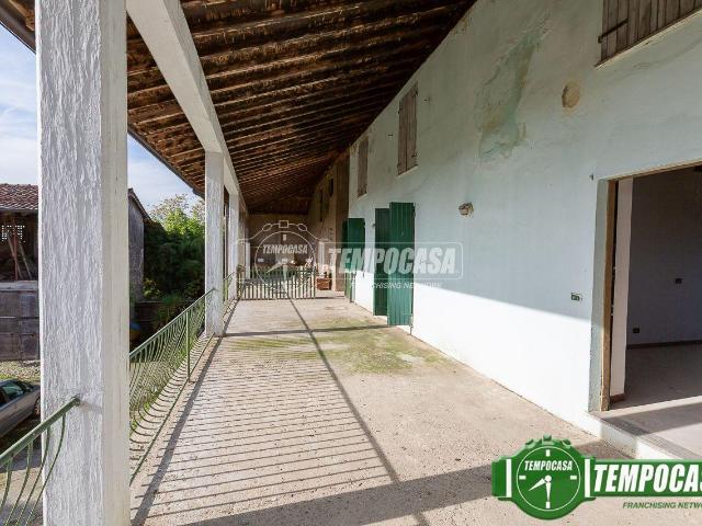 Appartamento in vendita a Martinengo