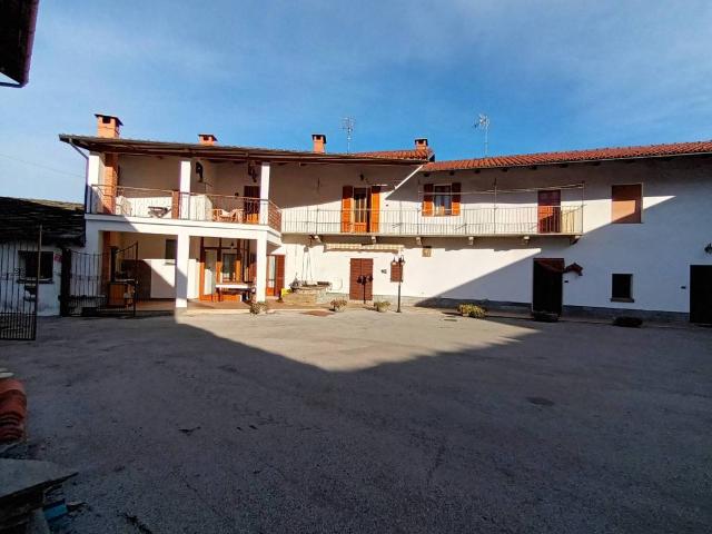 Casa indipendente in vendita a Martiniana Po CN