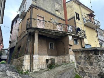 Appartamento in vendita a Marzano Appio CE
