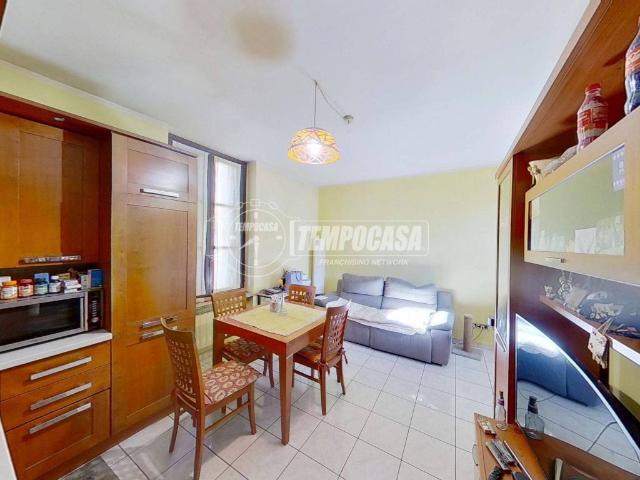 Appartamento in vendita a Meda MB