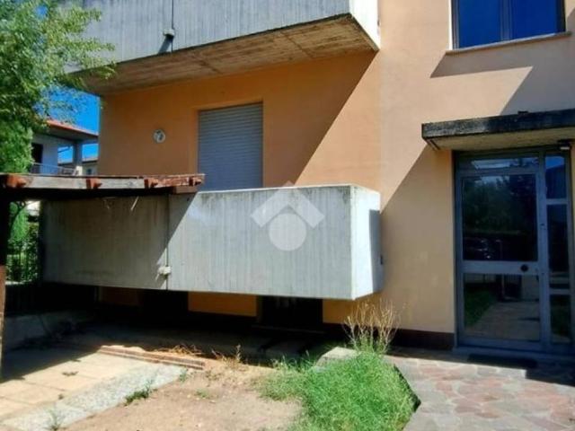 Appartamento in vendita a Medesano PR