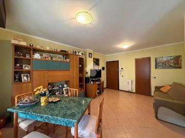 Appartamento in vendita a Mediglia MI