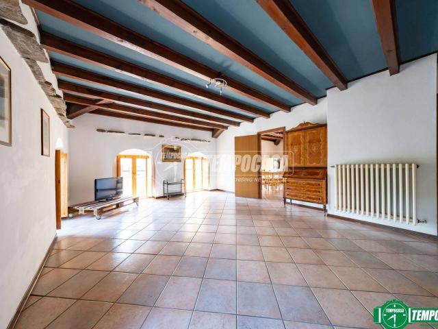 Appartamento in vendita a Meina