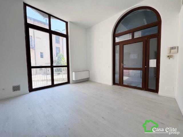 Appartamento in vendita a Melegnano MI