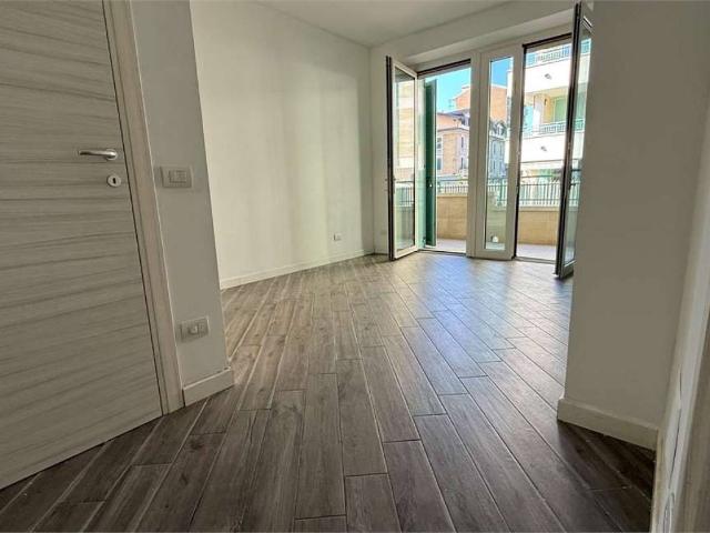 Appartamento in vendita a Melegnano MI