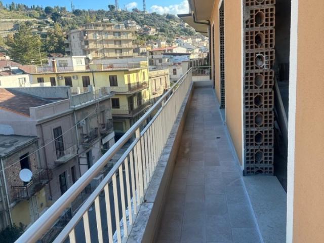 Appartamento in vendita a Melito di Porto Salvo