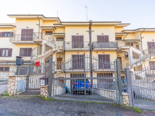 Appartamento in vendita a Mentana RM