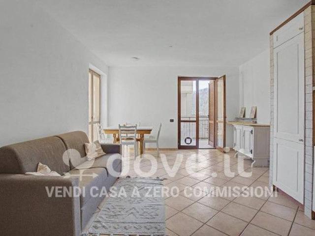 Appartamento in vendita a Mesenzana
