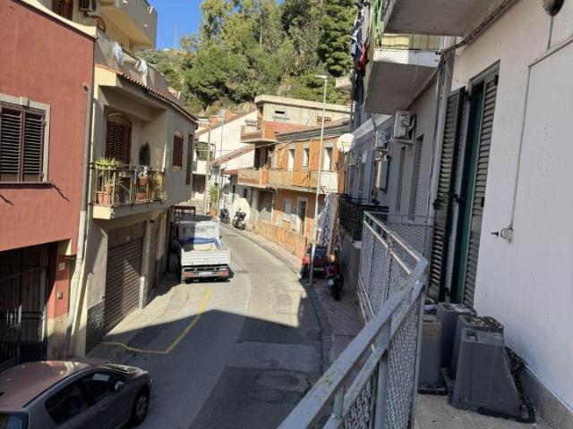 Appartamento in vendita a Messina