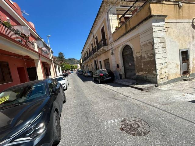 Appartamento in vendita a Messina ME