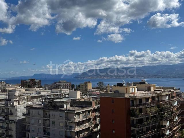 Appartamento in vendita a Messina, Regina Margherita Torrente Trapani