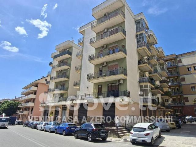 Appartamento in vendita a Messina via Pietro Castelli, 49, Gravitelli
