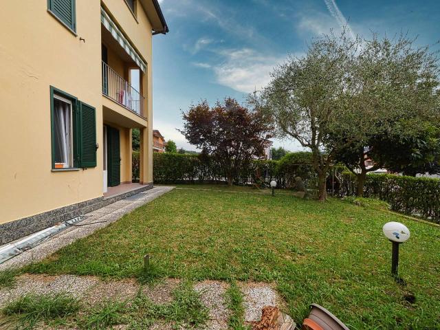 Appartamento in vendita a Merone