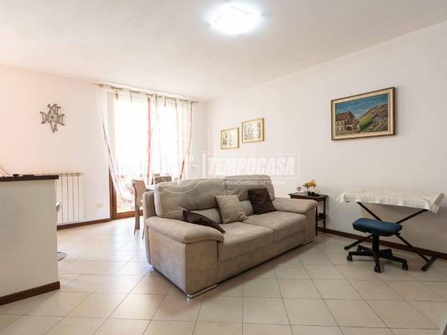 Appartamento in vendita a Merone CO