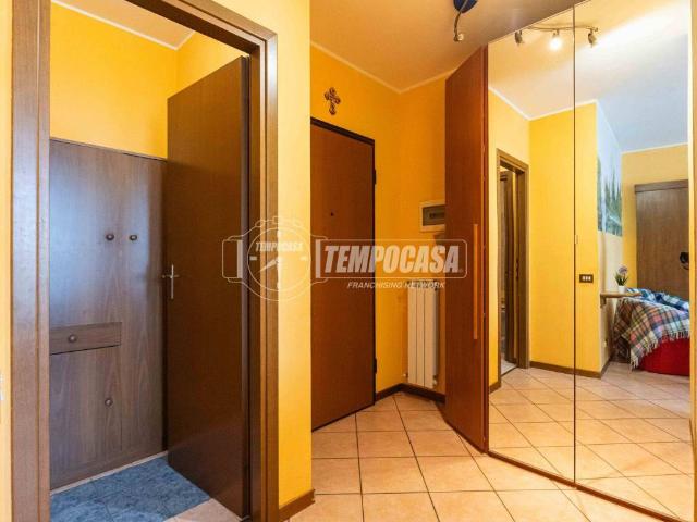 Appartamento in vendita a Merone CO