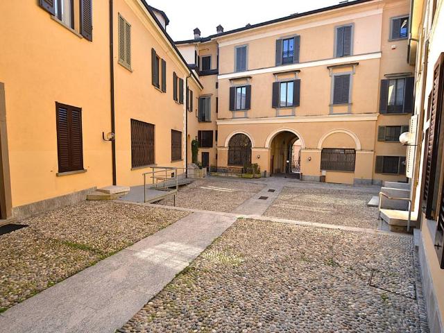 Appartamento in vendita a Merate LC