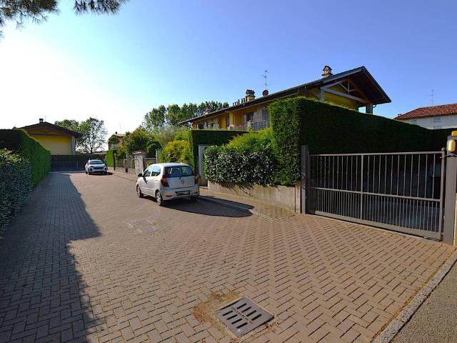 Appartamento in vendita a Merate LC