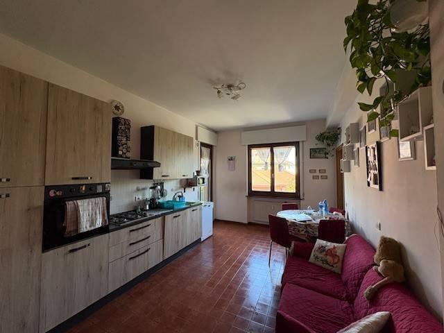 Appartamento in vendita a Merate LC