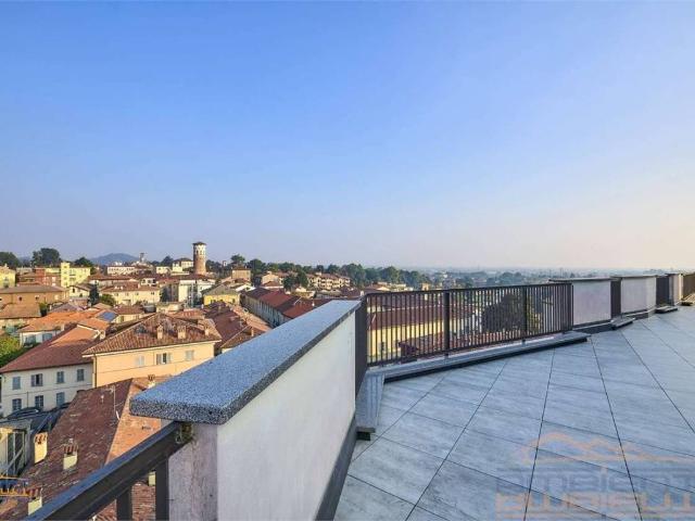 Appartamento in vendita a Merate LC