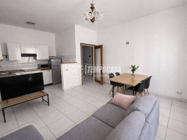Appartamento in vendita a Merate LC