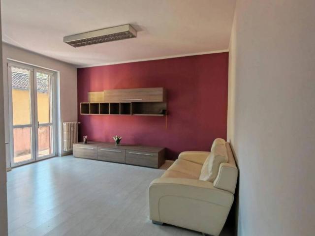 Appartamento in vendita a Merate LC