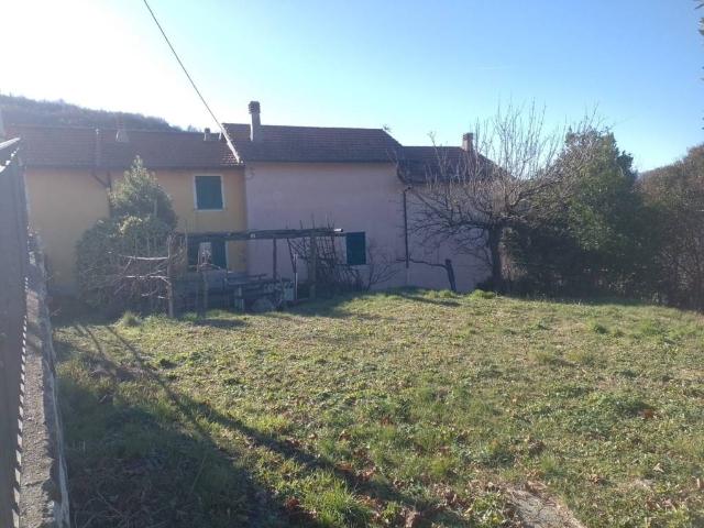 Appartamento in vendita a Mignanego GE