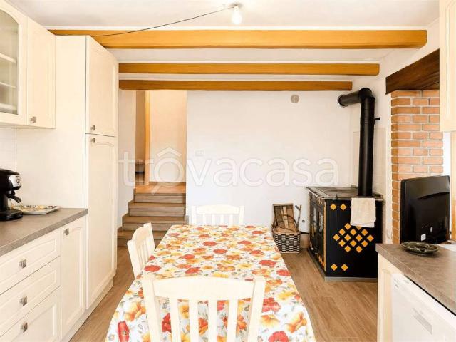 Appartamento in vendita a Miola, Baselga di Pinè