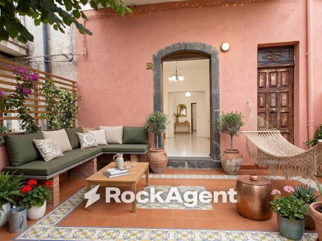 Appartamento in vendita a Milo CT