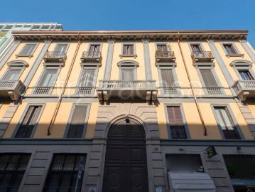 Appartamento in vendita a Milano via Pace, 23, Guastalla