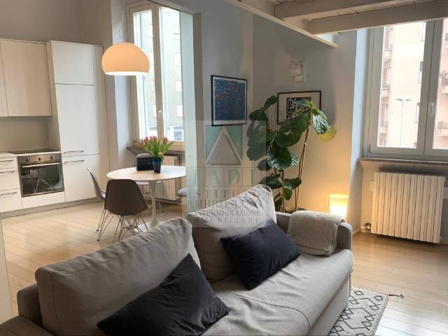 Appartamento in vendita a Milano MI