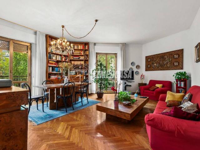 Appartamento in vendita a Milano MI