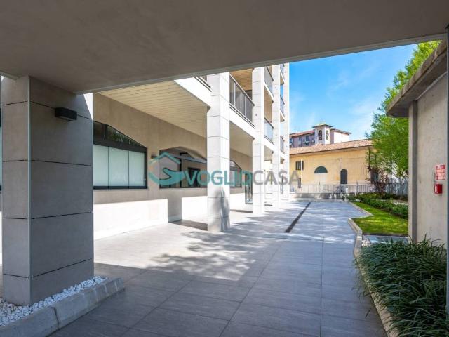 Appartamento in vendita a Milano MI