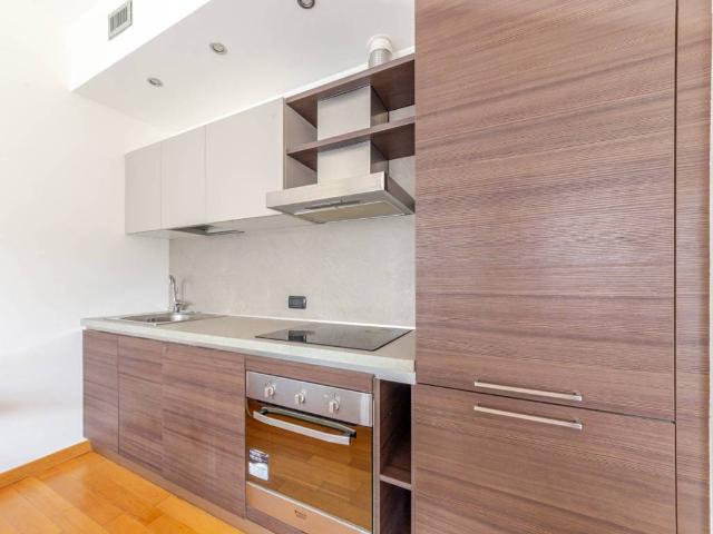 Appartamento in vendita a Milano MI