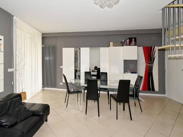 Appartamento in vendita a Milano MI