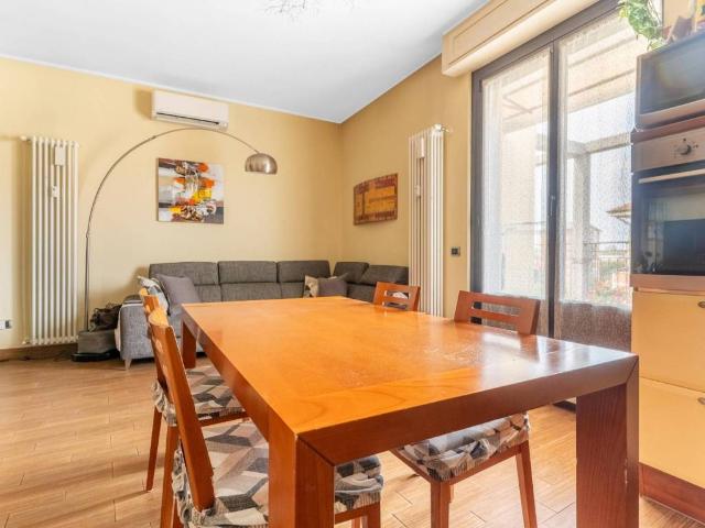 Appartamento in vendita a Milano MI