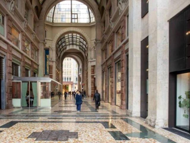 Appartamento in vendita a Milano MI