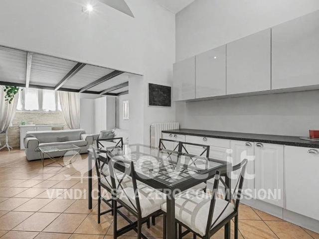 Appartamento in vendita a Milano MI
