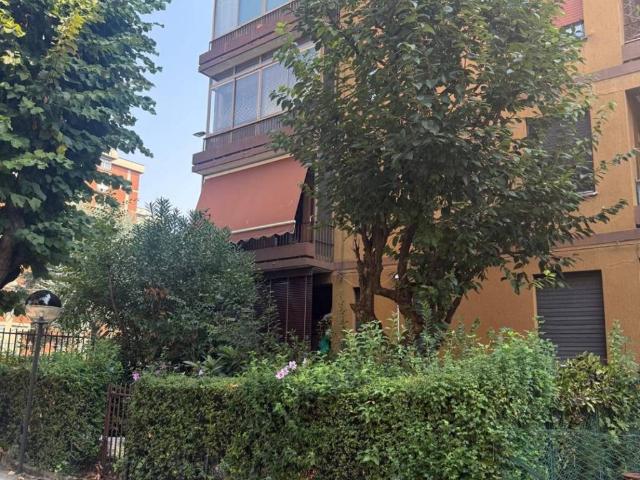 Appartamento in vendita a Milano MI