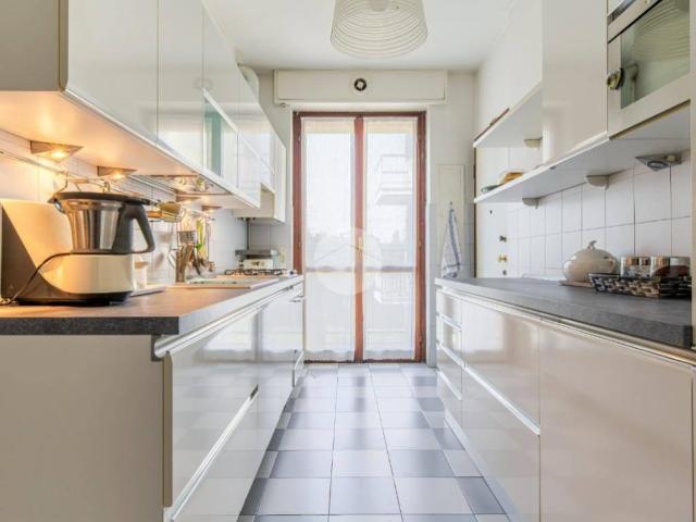 Appartamento in vendita a Milano MI