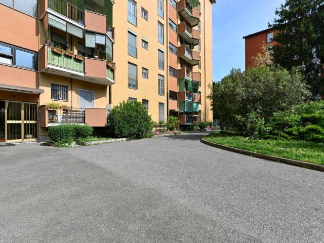 Appartamento in vendita a Milano MI