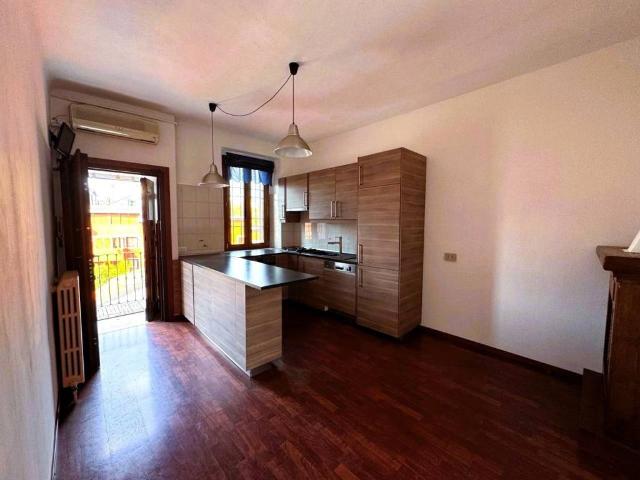 Appartamento in vendita a Milano MI