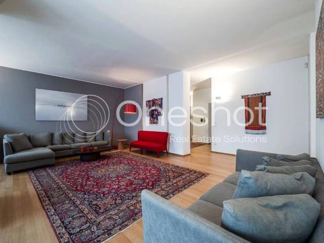 Appartamento in vendita a Milano MI
