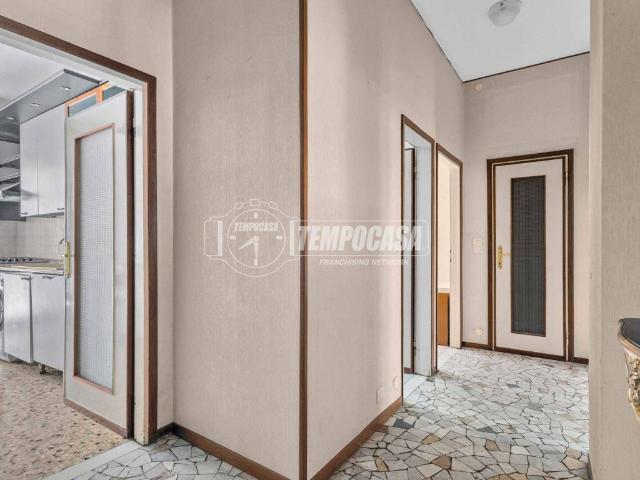 Appartamento in vendita a Milano MI