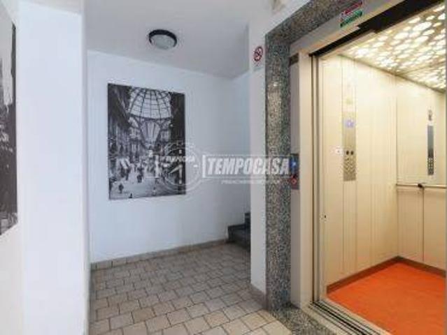Appartamento in vendita a Milano MI
