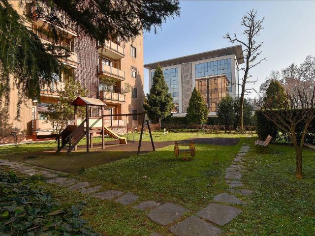 Appartamento in vendita a Milano MI