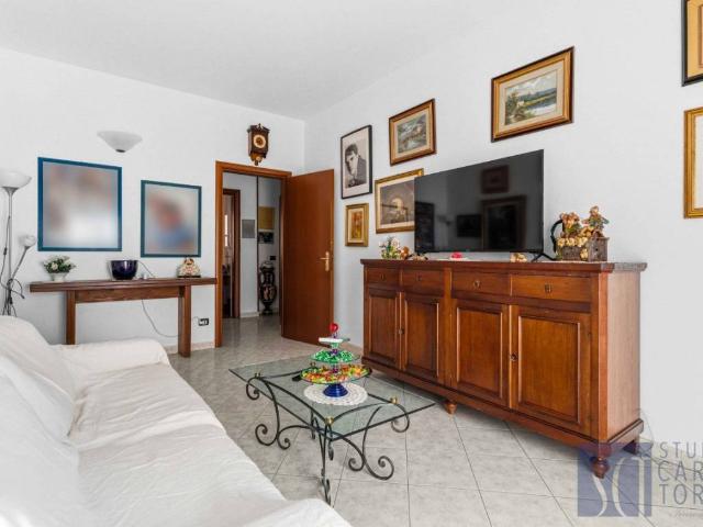 Appartamento in vendita a Milano MI