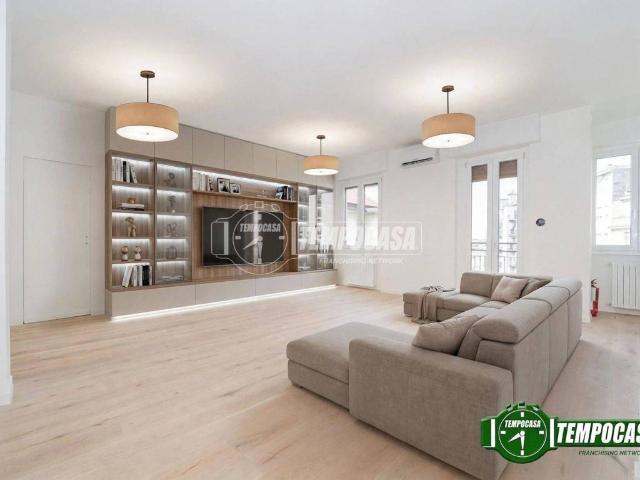Appartamento in vendita a Milano MI
